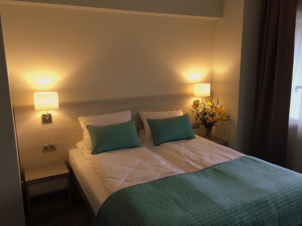 Hotel Perlowy Okuninka Rum bild