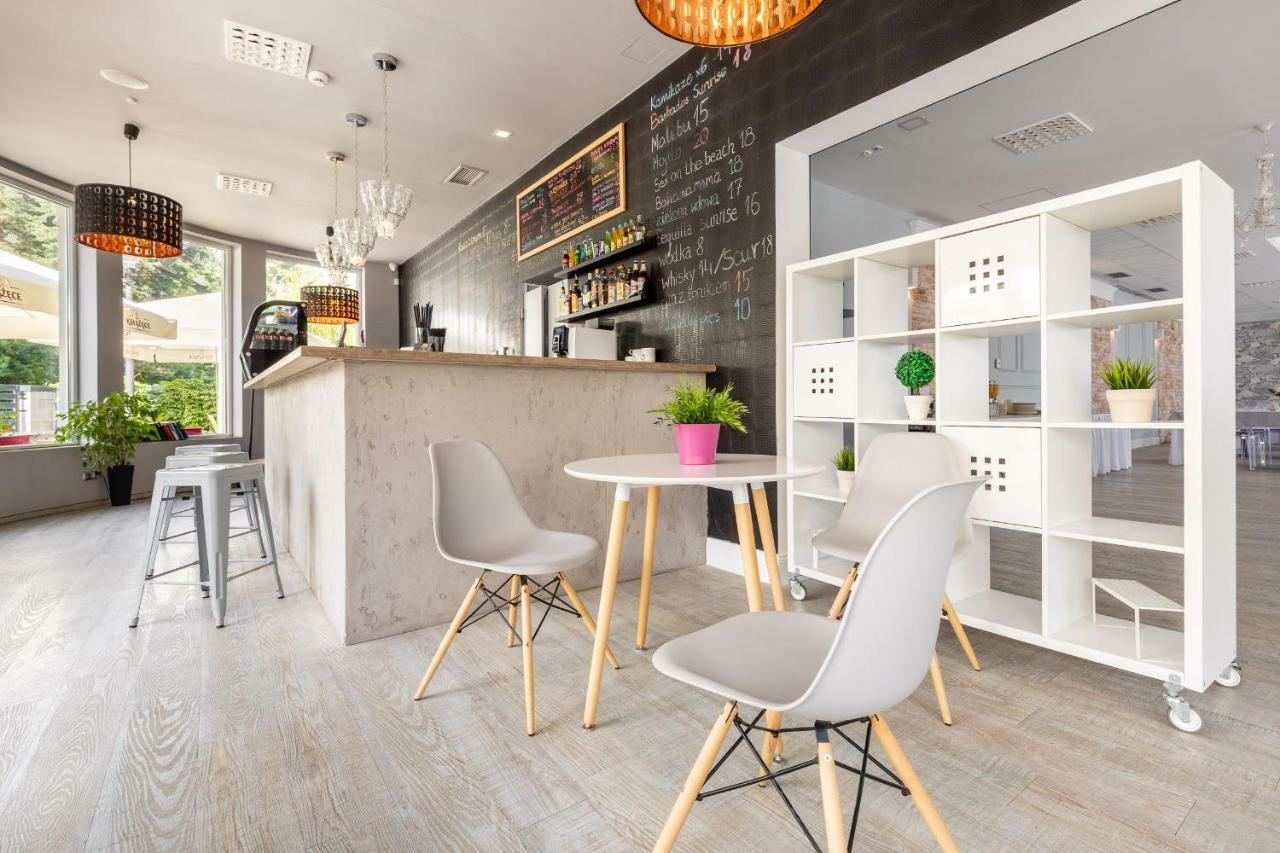 Hotel Perlowy Okuninka Exteriör bild